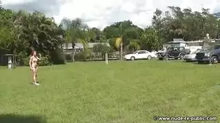 تشيس فيكي تشيس العمل من صديقها الحامل.