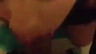 دالي كروس أحمر الشعر الهواة يأخذ الوجه من الكاميرون