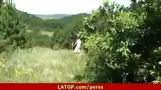 نيج مومثلات عراقيات