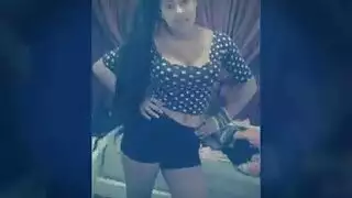 XNXXSEX الفتيات السعوديات في سن 18