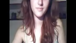 هؤلاء الرجال يحبون أن يضايقوا بعضهم البعض أثناء وجوده الثلاثي مع كلوديا وكلوي