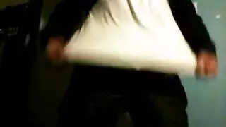 أنا متزوج والآنسة مونتويا لدي لحظات مثلية غريبة