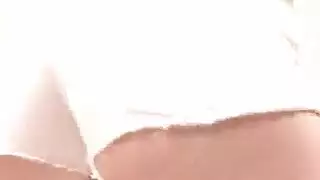 سكس ويب كام مع شقراء سكسي تلعب في بزازها وكسها