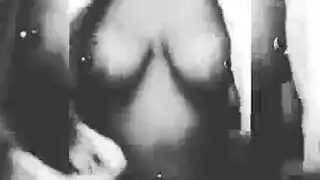 ربة منزل وحيدة استمناء.