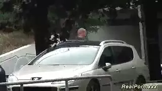 عاشقة نيك الخلاء تحب الزب العلني و هي ام متزوجة و ساخنة