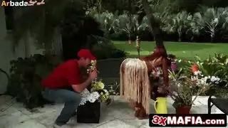 شرموطة سمرة تتناك احلى نيك
