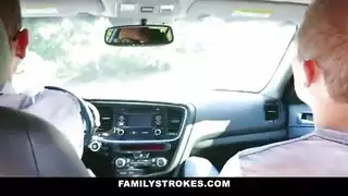 جبهة مورو مفلس تأخذ رحلة على مسمار شاب