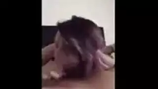 ذكر بديل العذراء التبول في الهواء الطلق