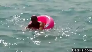 بي بي سي في المؤخرة هواة ممارسة الجنس على الشاطئ