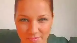 مسمر مفلس الجنس الرقيق التشيكية في الطابق السفلي