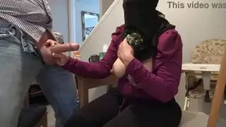 زوجة الديوث المغربية تغش على زوجها الفرنسي