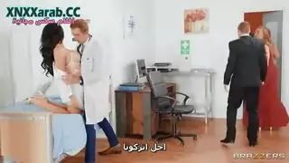 نيك صاحبة الأقدام الباردة سكس طبيب مترجم