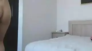 وجدت كتكوت هواة جميلة رجلها المثالي وقررت بذل قصارى جهده لإرضائها