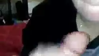 جنس فموي و مص الزب و رضعه بشفاه نارية حتى تفجر الزب