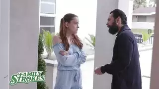 الجنس الرومانسي ولكن مع الصفعات على المؤخرة الصغيرة