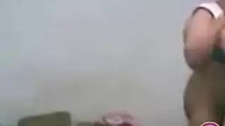 مراهقة مصرية تحب شاب