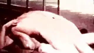 داكوتا التبول جيم تشجيع الديوك السوداء مع كيسي هونجر.