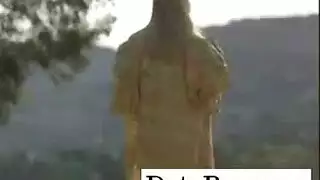 الكتاكيت جنون على حفلة ترانسي جنسية ساخنة.