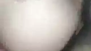 فالنتينا مخنثين في العمل المتشددين.