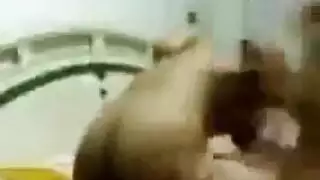 العنتيل مع لبوة مصرية سمينة فاشخها نيك