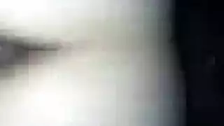 كانت الزوجة السيئة أمام مكان حريق، عندما مارس الجنس الغريب بقوة