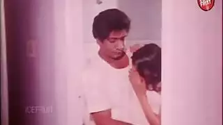 زوجتي وابنة صديقي الشرج والوالدة في القانون و