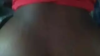 زوجي نائب الرئيس بداخلي بينما أمي في المنزل