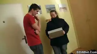 كوغار كينزي كريمات كس الدهون في جميع أنحاء الديك