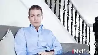 تريد اللسان والسرور في كس الآن