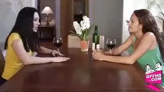 سكسي ايو عميمه