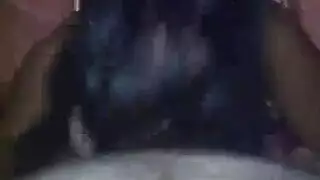 رجل مستقيم يفعل الرجل الأسود.