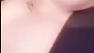 سعودية هايجة بتعرض كام واحلى كلام يهيج