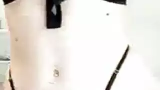 مثير ملاك الضباب مارس الجنس أثناء الصب