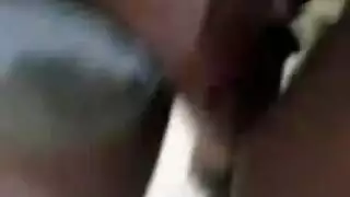 خليجي ينيك الخدامة الهندية بالقوة