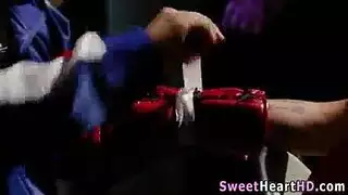 حار بوتش الجبهة يتحدث القذرة للأولاد لها