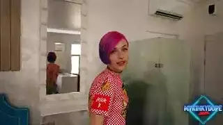 المرأة الجميلة تريد منك أن تضع قضيبك الكبير في بوسها