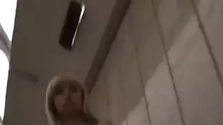 سكرتيرات حقيقية في المترو