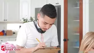 سكس مترجم أساعد امي في كل شيء سكس امهات