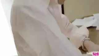 سكس اخوات اجنبي بسرعة انا خايفة ماما تقفشنا