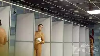 نيك حميربالصور