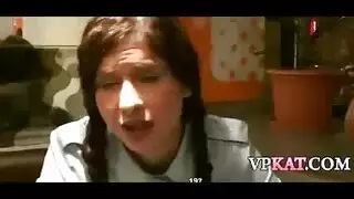الأطفال المصقوفين يزدادون عراة