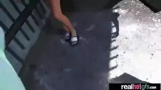 رجل وامرأتين تجعلك مشتهية