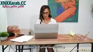 الموظف ينيك سيدة الأعمال المشغولة سكس عالمي مترجم