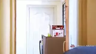 هاكيما ضغطت في فتحة فتح مفتوحة.