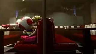 جميل لاكي الخوخ في العمل