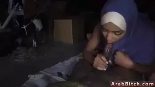 كاميرا عربية جميلة ومخفية كاميرا النقطة الغنائم ، كم