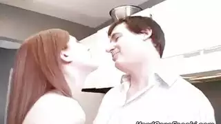 صغير في سن المراهقة ركوب الخيل ديك ل