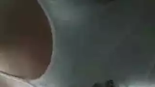 طرفة عين صغيرة في العمل الشاق
