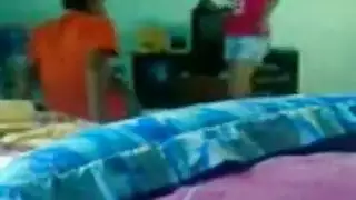 اثنان ليا كاي حمر الشعر المشاغب القيام بذلك على كاميرا ويب