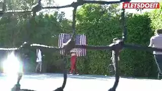 كوينز الغش إغراء لي، هم اللحس